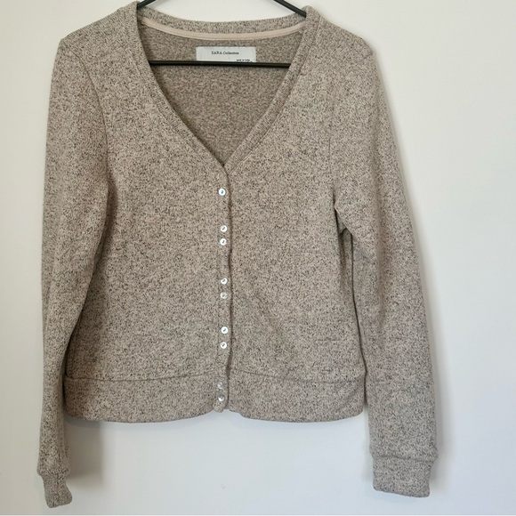 Zara Cream Cardigan Sweater V-Neck Knit - Size: Medium - Picture 4 of 6